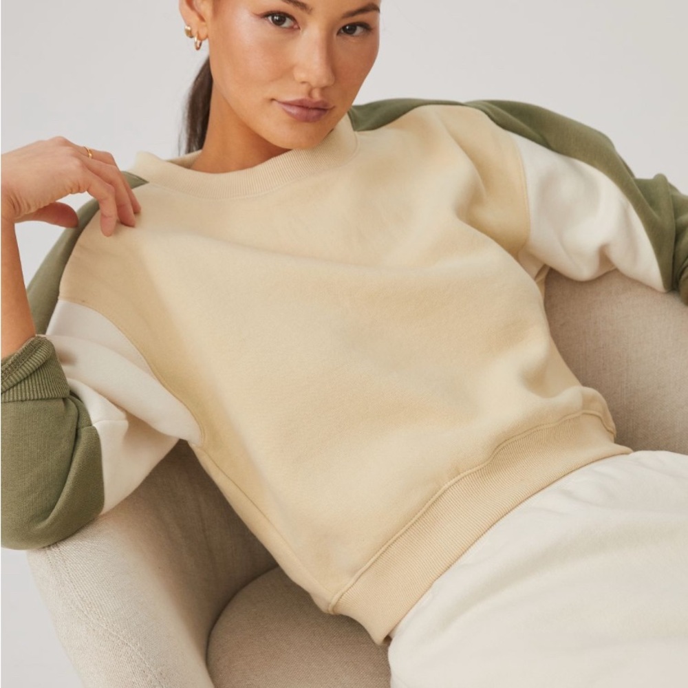 Daily Practice by Anthropologie
Colorblocked Sweatshirt